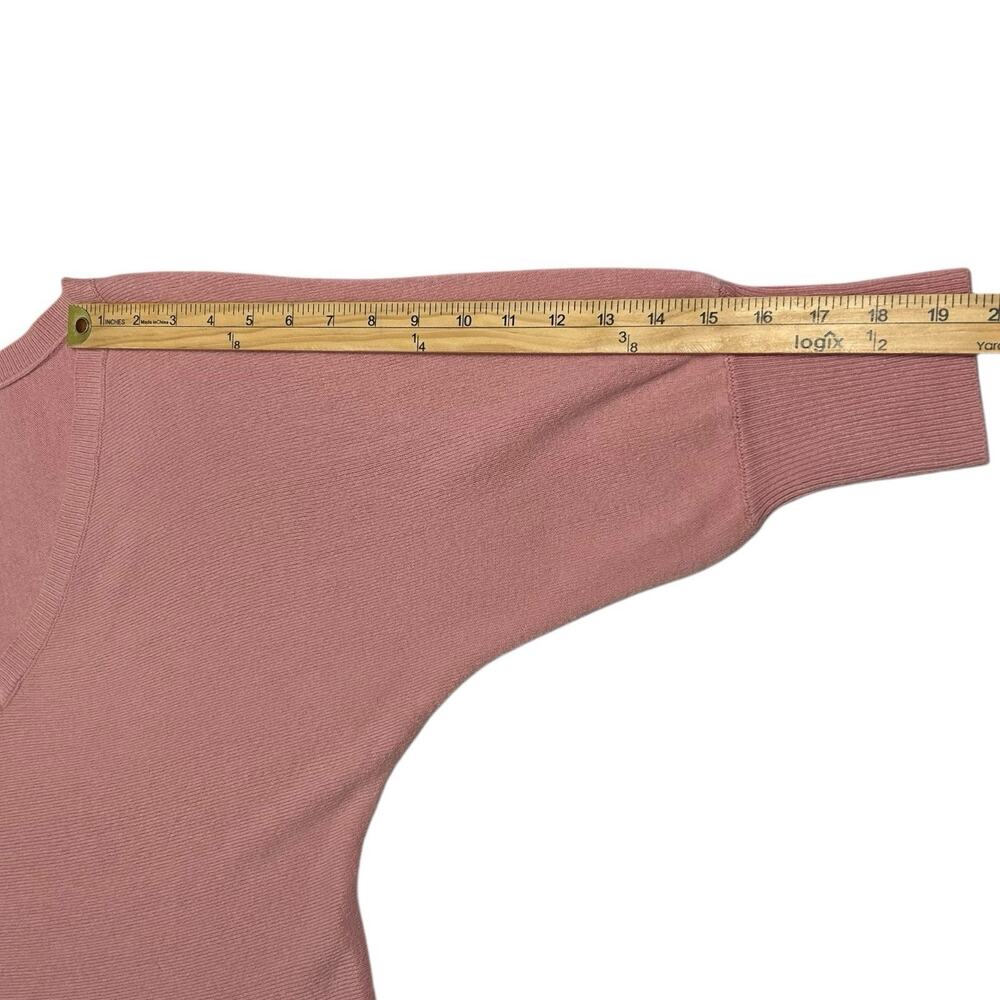 New York and Company V Neck Acrylic Oversized Sweater Womens S Coquette Girly - Picture 9 of 9